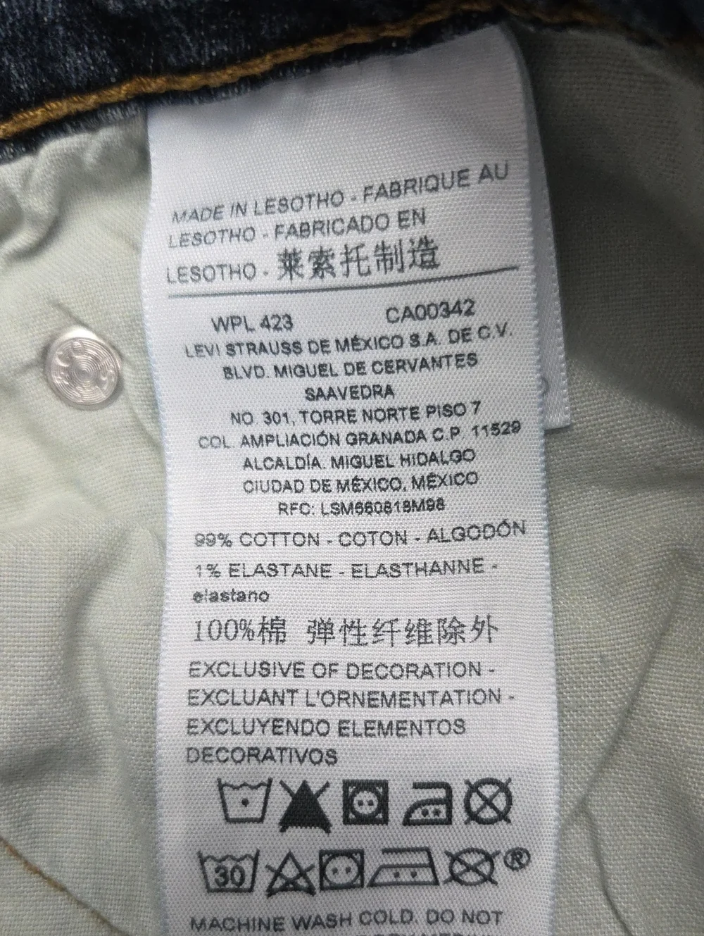 Denizen from Levis denizen by